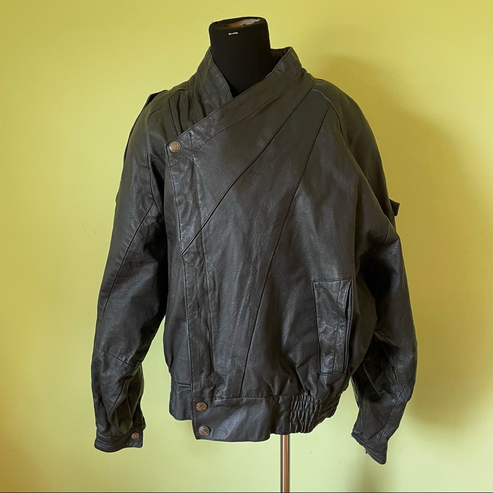 VINTAGE WILSONS LEATHER BLACK FLIGHT BOMBER JACKET MOTORCYCLE SIZE LARGE